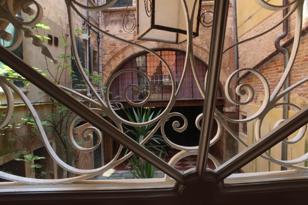 San Giacomo Apartment Venice Room photo